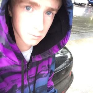 Meet your Posher, Frankie